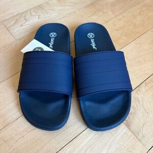 NEW Youth Size 2/3 Cat & Jack Navy Blue Slide Sandals